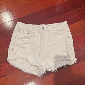 Women's White Frayed Hem Shorts